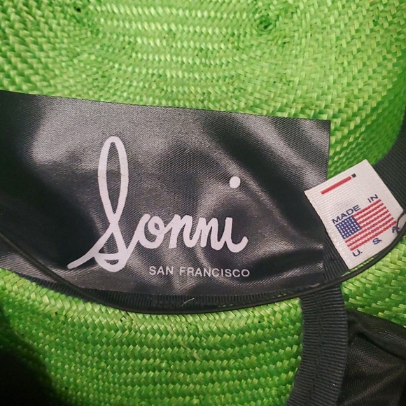 Vintage Sonni derby-Sunday Hat - Picture 5 of 6